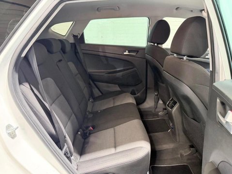 Hyundai TUCSON 1.6 GDi SE Nav Euro 6 (s/s) 5dr 15