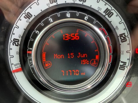 Fiat 500 1.2 LOUNGE 21