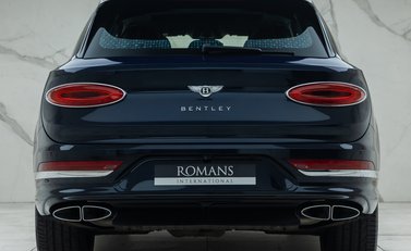 Bentley Bentayga V8 First Edition 8