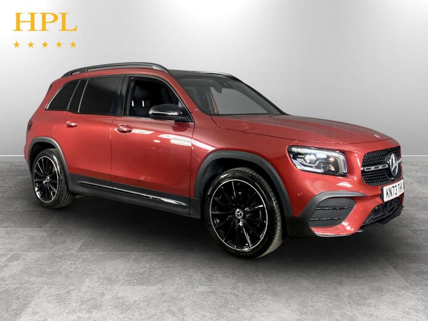 Mercedes-Benz GLB listing photo
