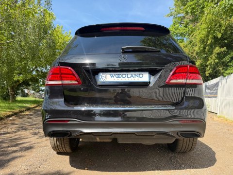 Mercedes-Benz GLE GLE 250 D 4MATIC AMG NIGHT EDITION 18