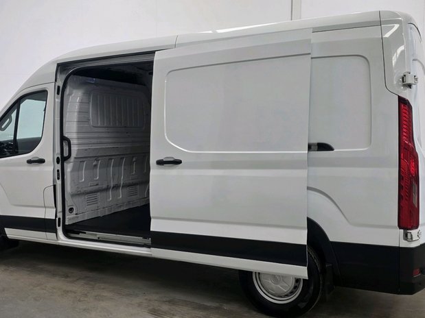 Maxus Deliver 9 Deliver 9 L3 2.0 D20 150 H2 Van 150PS 11