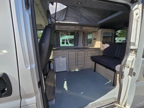 Peugeot Boxer Riviera Motors Conversion 12