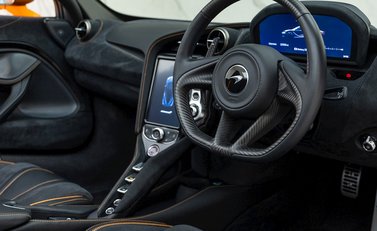 McLaren 720S Spider Performance 14