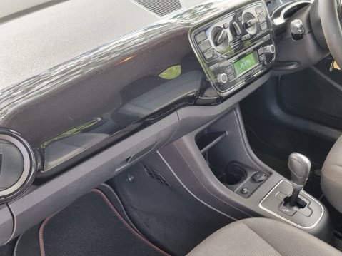 Volkswagen Up MOVE UP 18
