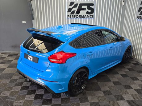 Ford Focus 2.3T EcoBoost RS Hatchback 5dr Petrol Manual AWD Euro 6 (s/s) (350 ps) 39