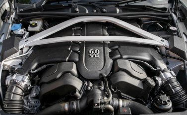 Aston Martin Vanquish S Volante 33