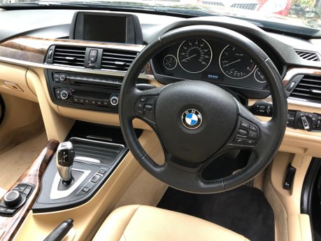 BMW 3 Series 320D 2.0 XDRIVE SE TOURING Automatic only 62000m with good service history 21