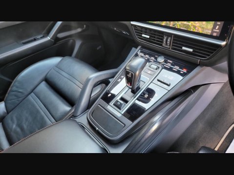 Porsche Cayenne V6 13