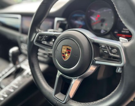 Porsche Macan 3.0 Macan S Semi-Auto 4WD 5dr 92