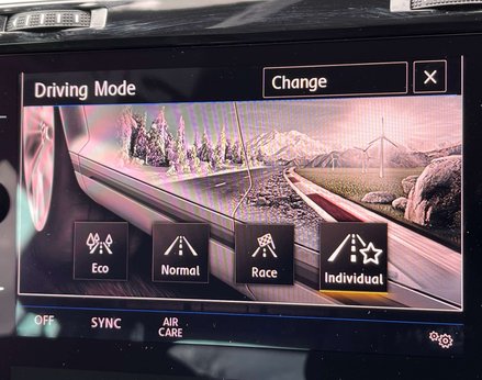 Volkswagen Golf 2.0 Golf R TSi 4WD 5dr 54