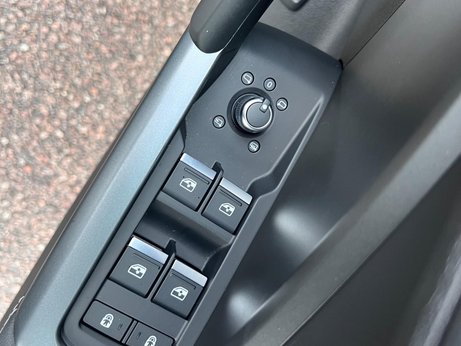 Audi Q3 1.5 TFSI CoD 35 S line Sportback S Tronic Euro 6 (s/s) 5dr 35