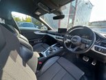 Audi A4 2.0 TDI ultra S line Estate 5dr Diesel S Tronic Euro 6 (s/s) (190 ps) 19