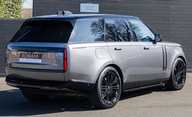 Land Rover Range Rover P400 AUTOBIOGRAPHY 4