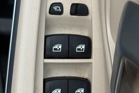 BMW 3 Series 330E XDRIVE M SPORT PHEV 33