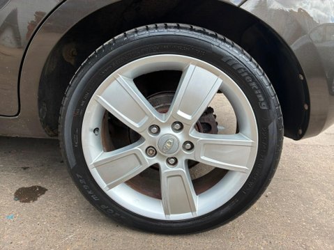 Kia Soul 1.6 Shaker Euro 4 5dr 21