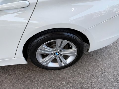 BMW 3 Series 2.0 320d Sport Touring Euro 6 (s/s) 5dr 27