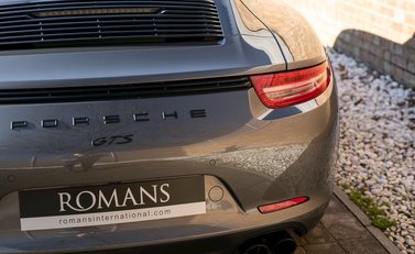 Porsche 911 (991) Carrera GTS 28