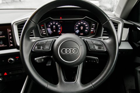 Audi A1 SPORTBACK TFSI SPORT 15