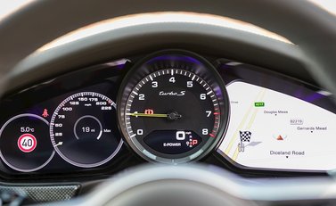 Porsche Panamera Turbo S E-Hybrid Executive 24