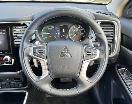 Mitsubishi Outlander 2.4 Outlander Design PHEV CVT 4WD 5dr 20
