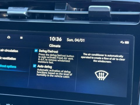 Hyundai TUCSON 1.6 h T-GDi Premium Auto Euro 6 (s/s) 5dr 30