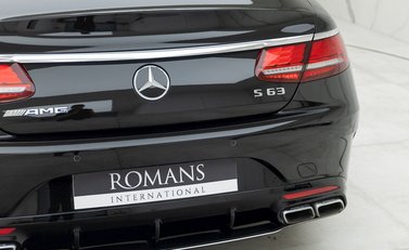 Mercedes-Benz S63 Cabriolet 22