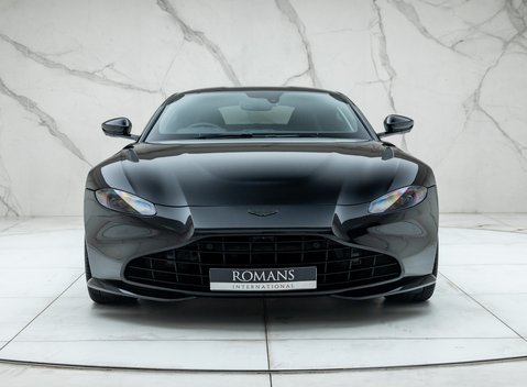 Aston Martin Vantage V8 7