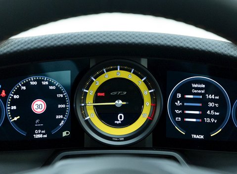 Porsche 911 (992) GT3 Touring 14