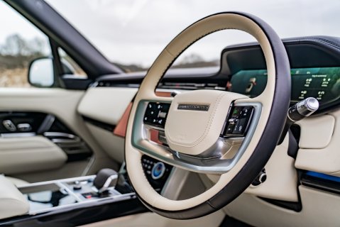 Land Rover Range Rover P530 AUTOBIOGRAPHY 12