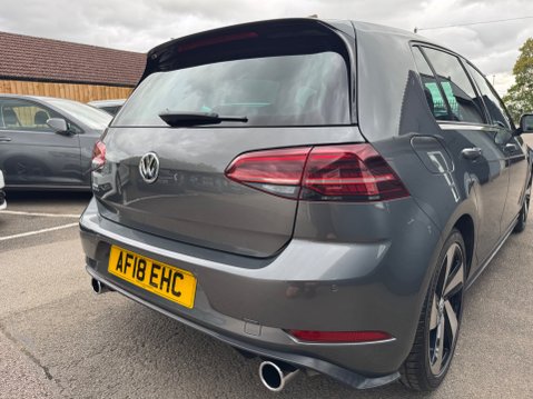 Volkswagen Golf GTI TSI DSG 31