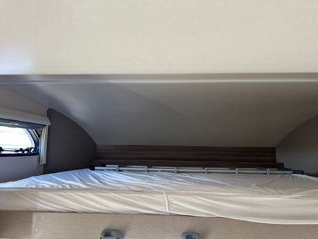 Swift Edge 476 6 Berth Motorhome Fiat Ducato 2.3 M/Jet 120 Chassis 12