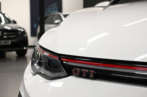 Volkswagen Golf 2.0 Golf Clubsport GTi TSi Semi-Auto 5dr 15