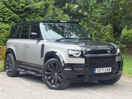 Land Rover Defender 3.0 Defender X-Dynamic S D MHEV Auto 4WD 5dr