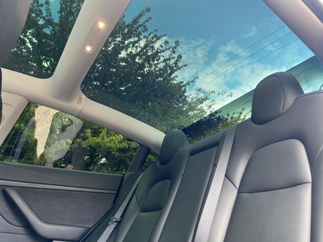 Tesla Model 3 (Dual Motor) Long Range Auto 4WDE 4dr 81