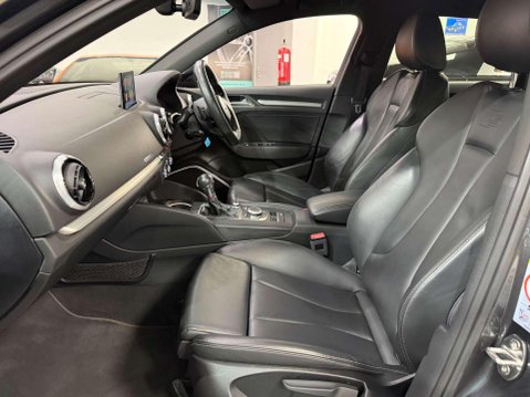 Audi S3 2.0 TFSI Black Edition Sportback 5dr Petrol S Tronic quattro Euro 6 (s/s) ( 33