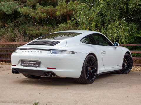 Porsche 911 CARRERA GTS PDK 4