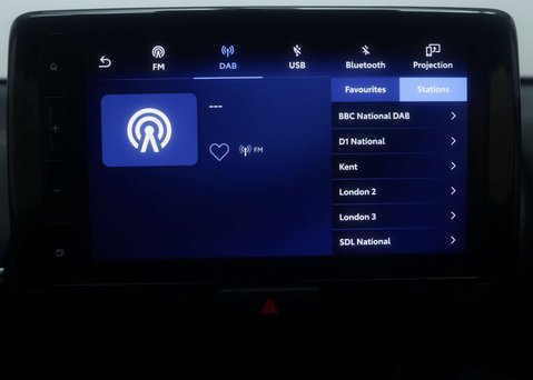 Toyota Yaris 1.5 Yaris Icon HEV CVT 5dr 21