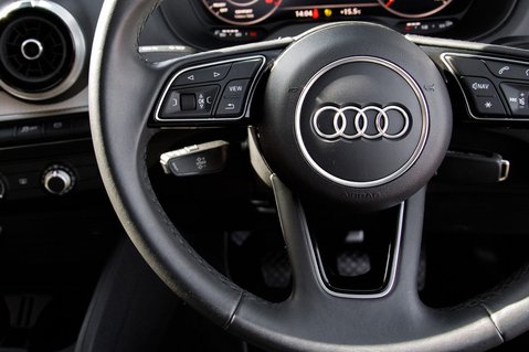 Audi Q2 TFSI SPORT 18