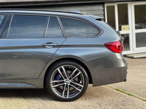 BMW 3 Series 3.0 335d M Sport Shadow Edition Touring 5dr Diesel Auto xDrive Euro 6 (s/s) 10