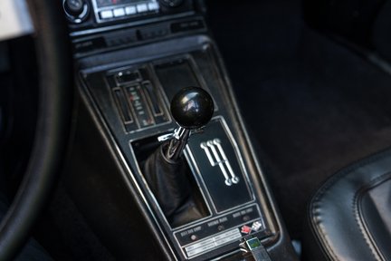 Chevrolet Corvette Stingray 427 Coupé 24