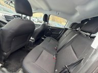 Peugeot 208 PURETECH S/S SIGNATURE 11
