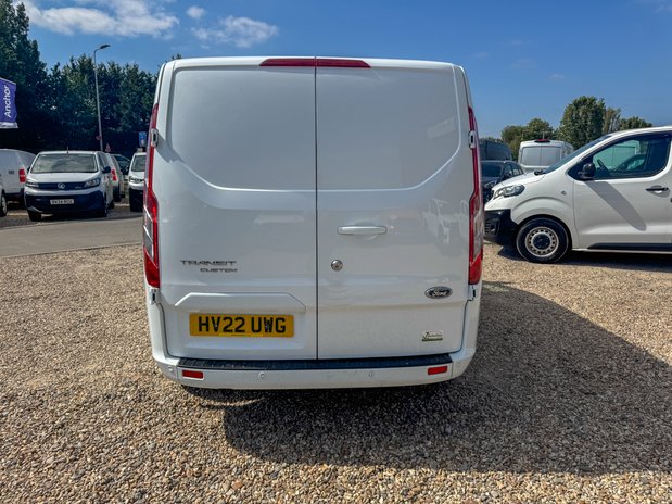 Ford Transit Custom SWB L1H1 Low Roof Limited 300 Air Con Cruise Sensors EURO 6 7