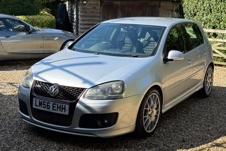 Volkswagen Golf GTI EDITION 30 T 8