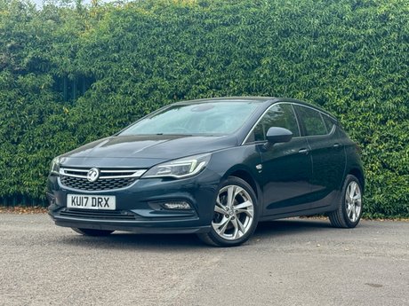 Vauxhall Astra 1.6 CDTi BlueInjection SRi Hatchback 5dr Diesel Auto Euro 6 (136 ps)