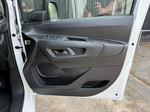 Peugeot Partner BLUEHDI PROFESSIONAL PREMIUM L1 18
