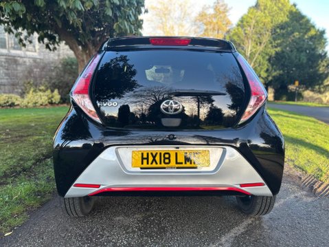 Toyota Aygo VVT-I X-PRESS X-SHIFT 19
