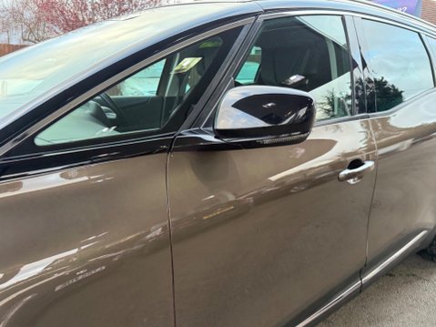 Renault Grand Scenic 1.5 dCi Signature Nav EDC Euro 6 (s/s) 5dr 39