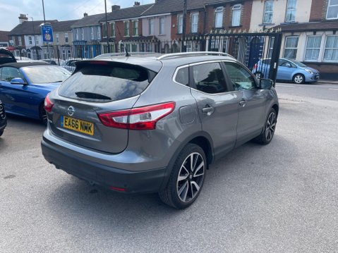 Nissan Qashqai 1.2 DIG-T Tekna 2WD Euro 6 (s/s) 5dr 3
