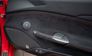 Ferrari 488 GTB 18